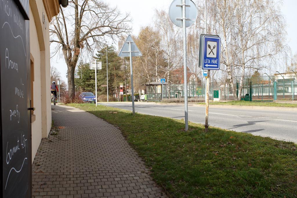 Hotel Pension U Hastrmana Praha Exteriér fotografie